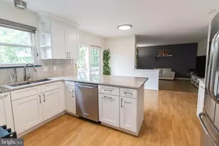 509 Thornberry Way, Royersford, PA 19468 - Photo 14