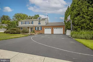 510 Long Ln, Hatboro, PA 19040 - Photo 2