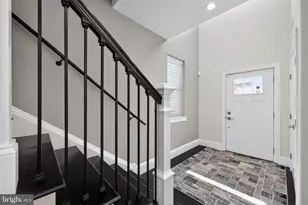 549 Bush St, Bridgeport, PA 19405 - Photo 8
