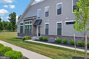 9 Umbrell Dr, Eagleville, PA 19403 - Photo 2
