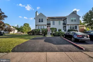 198 Eric Ln, Lansdale, PA 19446 - Photo 1