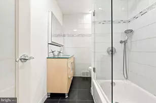 1411 Sandwood Rd, Conshohocken, PA 19428 - Photo 14