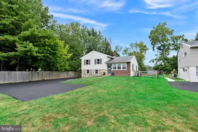 2700 E County Line Road, Hatboro, PA 19040 - Photo 2