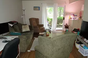 8 Shannon Dr, North Wales, PA 19454 - Photo 2