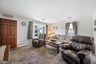 932 Hale St, Pottstown, PA 19464 - Photo 4