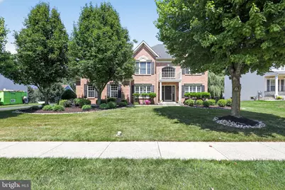121 Avondale Drive, North Wales, PA 19454 - Photo 2