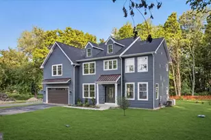 221 Fortuna Dr, Hatfield, PA 19440 - Photo 2