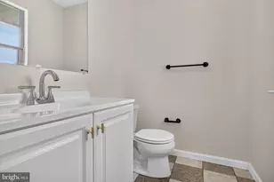 234 Orchard Dr, North Wales, PA 19454 - Photo 4