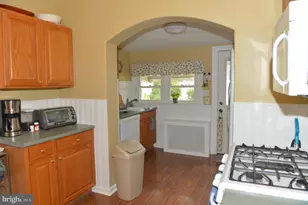 328 W Fifth St, Lansdale, PA 19446 - Photo 14
