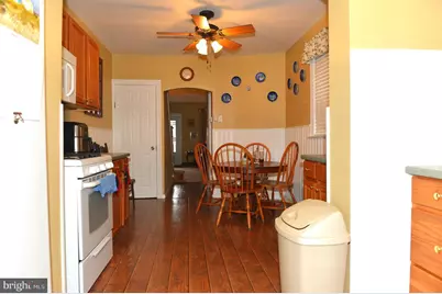 328 W Fifth Street, Lansdale, PA 19446 - Photo 18