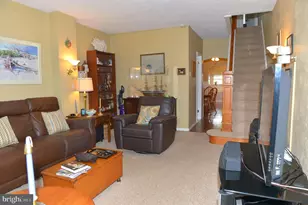 328 W Fifth St, Lansdale, PA 19446 - Photo 12