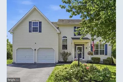 1423 Evansbrooke Lane, Pottstown, PA 19464 - Photo 2