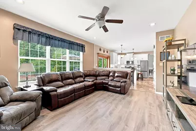 1423 Evansbrooke Lane, Pottstown, PA 19464 - Photo 18