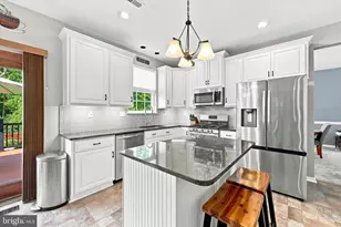 1423 Evansbrooke Ln, Pottstown, PA 19464 - Photo 16
