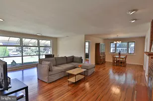 26 Edgemoor Rd, Cheltenham, PA 19012 - Photo 2