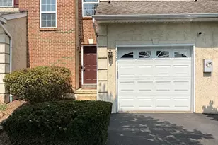 917 Carrington Dr, Red Hill, PA 18076 - Photo 4