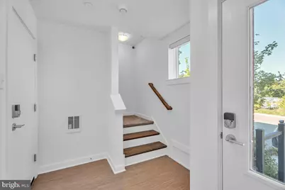 904 Riverplace Drive, Conshohocken, PA 19428 - Photo 4
