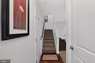 1047 Chapman Cir, Hatfield, PA 19440 - Photo 4