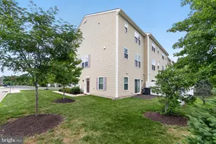 1047 Chapman Cir, Hatfield, PA 19440 - Photo 34