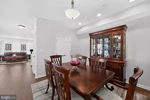 1047 Chapman Cir, Hatfield, PA 19440 - Photo 16