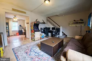 56 Cherry St, Willow Grove, PA 19090 - Photo 4