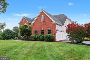 1376 Spring Hill Rd, Norristown, PA 19403 - Photo 4