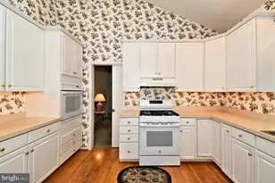 2 Whitefield Dr, Lafayette Hill, PA 19444 - Photo 10