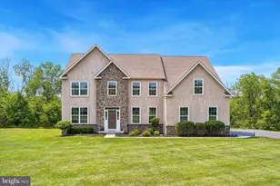 70 Alexandrea Cir, Harleysville, PA 19438 - Photo 1
