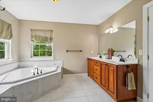 70 Alexandrea Cir, Harleysville, PA 19438 - Photo 26