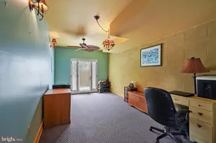 420 Pleasant Valley Dr, Conshohocken, PA 19428 - Photo 20