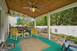 420 Pleasant Valley Dr, Conshohocken, PA 19428 - Photo 26