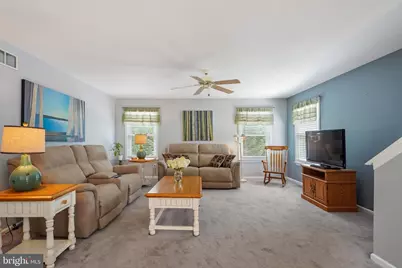 420 Pleasant Valley Drive, Conshohocken, PA 19428 - Photo 4