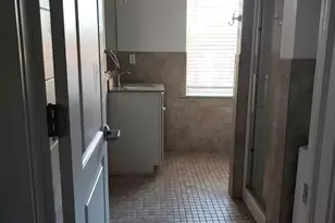 221 W Main St, Norristown, PA 19401 - Photo 20