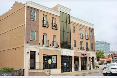 221 W Main Street #UNIT 6, Norristown, PA 19401 - Photo 2