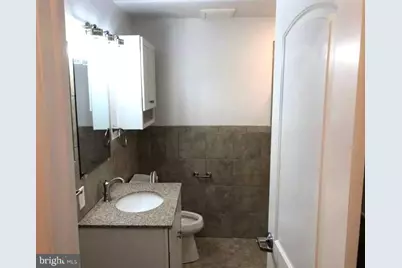 221 W Main Street #UNIT 6, Norristown, PA 19401 - Photo 16