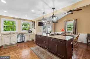 672 Killdeer Ln, Huntingdon Valley, PA 19006 - Photo 8