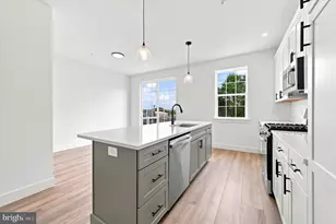 207 W 8th St, Bridgeport, PA 19405 - Photo 4