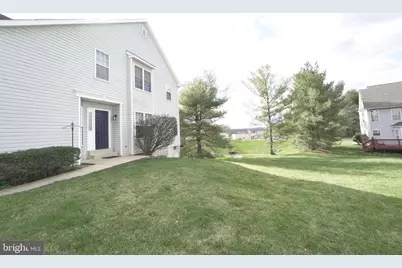 2041 Greenes Way Circle, Collegeville, PA 19426 - Photo 4