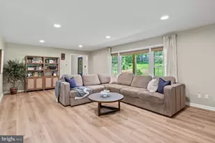 121 Gwynedd Manor Rd, North Wales, PA 19454 - Photo 8