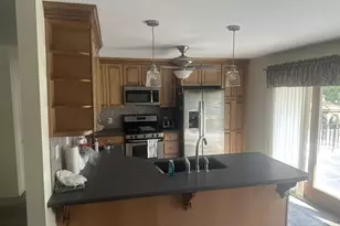 215 Hancock Rd, North Wales, PA 19454 - Photo 8