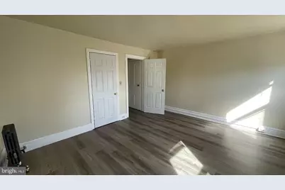 247 E Oak Street, Norristown, PA 19401 - Photo 16