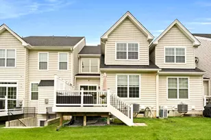 2002 Julia Dr, Conshohocken, PA 19428 - Photo 2