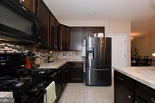 2152 Danville Dr, Pennsburg, PA 18073 - Photo 12