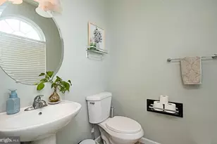 2152 Danville Dr, Pennsburg, PA 18073 - Photo 24