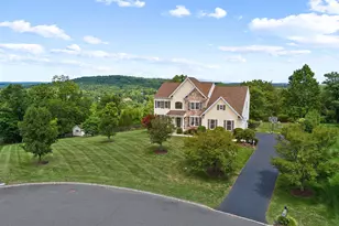 2124 Arbordale Cir, Schwenksville, PA 19473 - Photo 4
