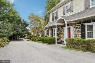 519 S Narberth Ave, Merion Station, PA 19066 - Photo 2