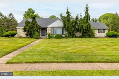 3946 Blake Road, Huntingdon Valley, PA 19006 - Photo 4