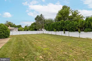 3946 Blake Rd, Huntingdon Valley, PA 19006 - Photo 28