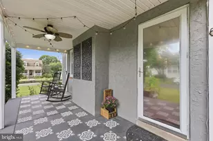 200 W Moreland Ave, Hatboro, PA 19040 - Photo 2