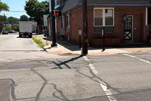 404 Charlotte St, Pottstown, PA 19464 - Photo 1
